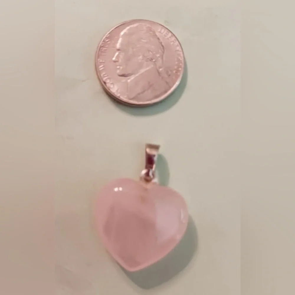 100% Genuine Rose Quarts Stone Necklace 💖